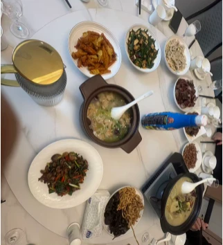 Jinneng Lub Rooj Sib Tham Txhua Xyoo